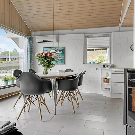 3 Bedroom Lovely In Aabenraa