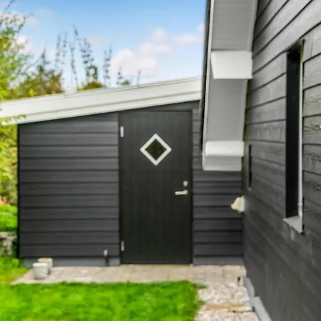 3 Bedroom Lovely In *
