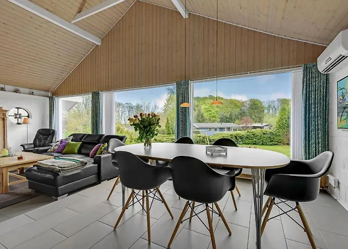 Holiday home Beautiful In With Wifi